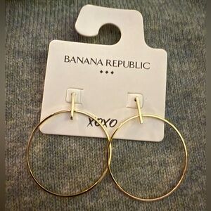 Banana Republic Elegant Gold Circle Earrings
